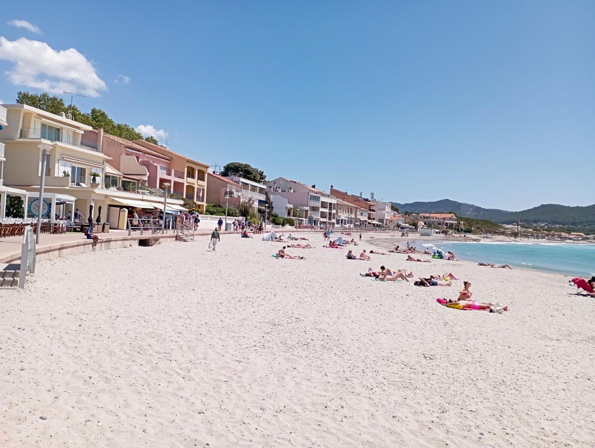 Bel Appartement Bord De Mer A St Cyr Sur Mer Saint-Cyr-sur-Mer Extérieur photo